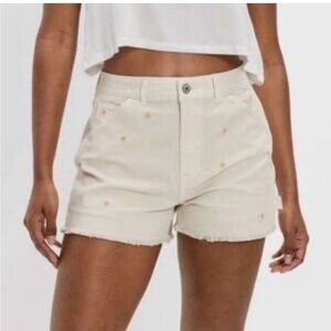 NWT AMERICAN EAGLE Highest Rise 90's Boyfriend Short Floral Embroidered Size 12